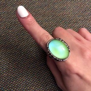 GIANT MOOD RING